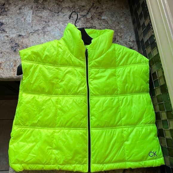 Calvin Klein Neon Yellow Puffer Vest - Picture 3 of 9
